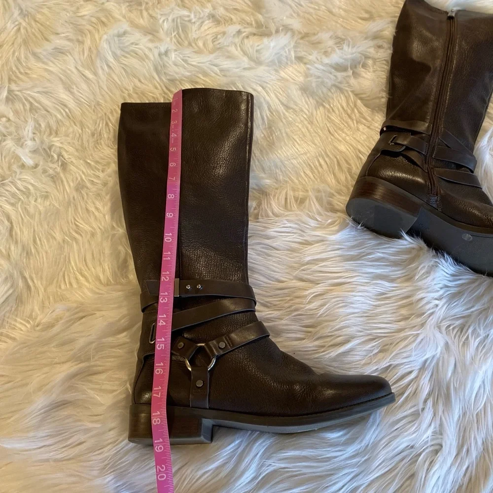 BCBG Generation brown leather riding boots size 10 m
